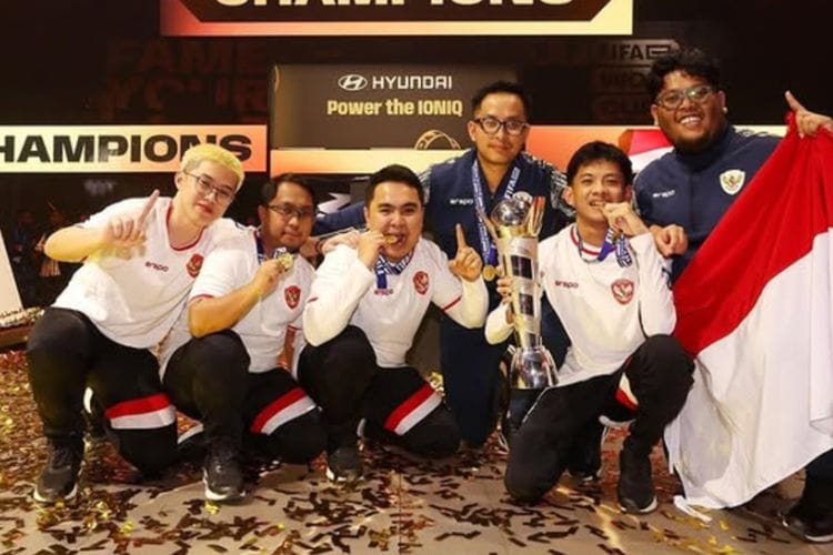 Timnas eFootball Indonesia Raih Juara Dunia FIFAe World Cup 2024, Menang Dramatis atas Brazil di Riyadh