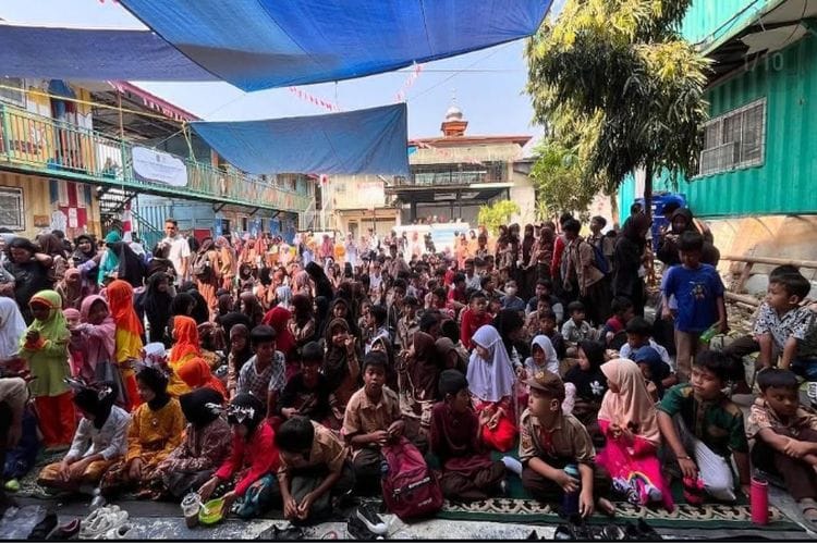 Berjuluk Sekolah Master, Sekolahan di Depok ini Ternyata Menjadi Tempat Belajar Anak Jalanan