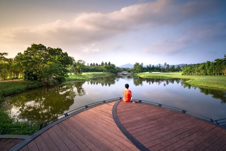 3 Universitas Ini Punya Danau Buatan Tercantik di Jawa Timur, Bahkan Salah Satunya Jadi Objek Wisata di Surabaya!