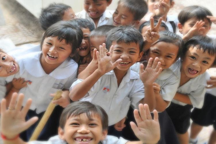 Anggarkan Rp 33,5 Triliun, Mendikdasmen Abdul Mu’ti Perpanjang Wajib Belajar, Bukan Lagi 12 Tahun