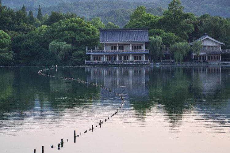 Mahasiswa Surabaya Wajib Tahu! 7 Tempat Hidden Gem di Kampus ITS Ini Harus Kalian Kunjungi di Waktu Senggang