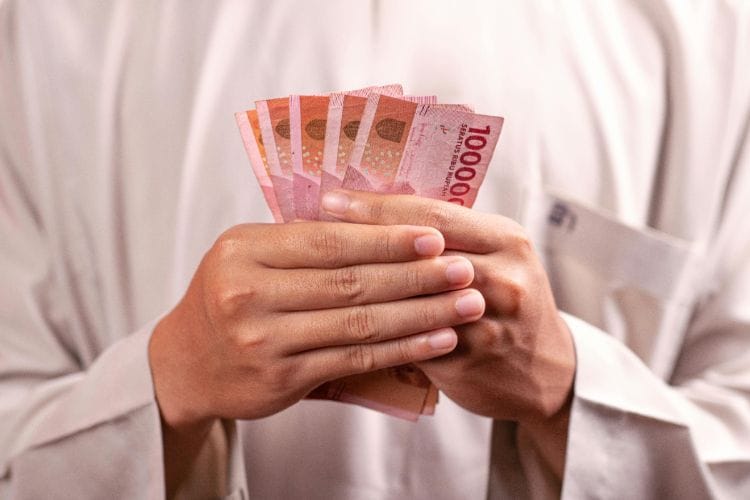 BSU 2025 Senilai Rp600.000 Cair Minggu Depan Lewat Rekening Himbara dan PT Pos Indonesia, Cek Sudah Terdaftar?