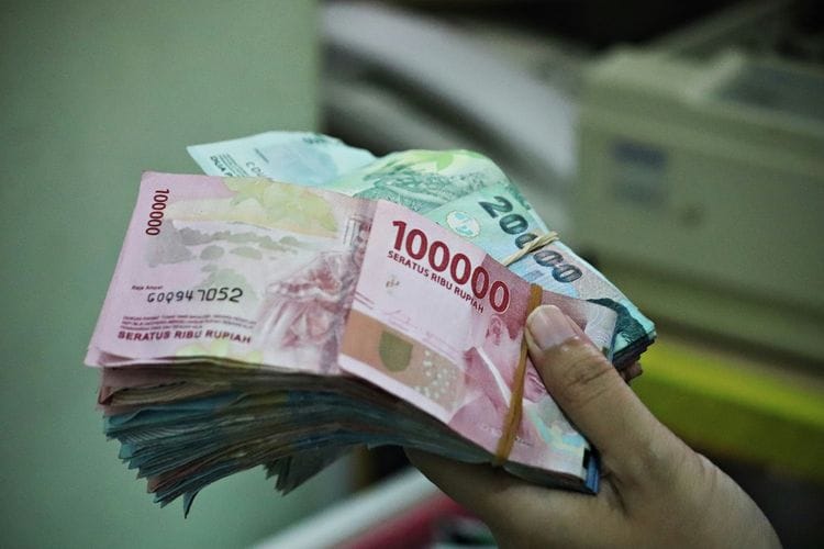 SELAMAT BSU 2025 Sudah Ditransfer Rp600.000 ke Rekening, Begini Cek Penerima Bantuan Subsidi Upah Terbaru dari Kemnaker