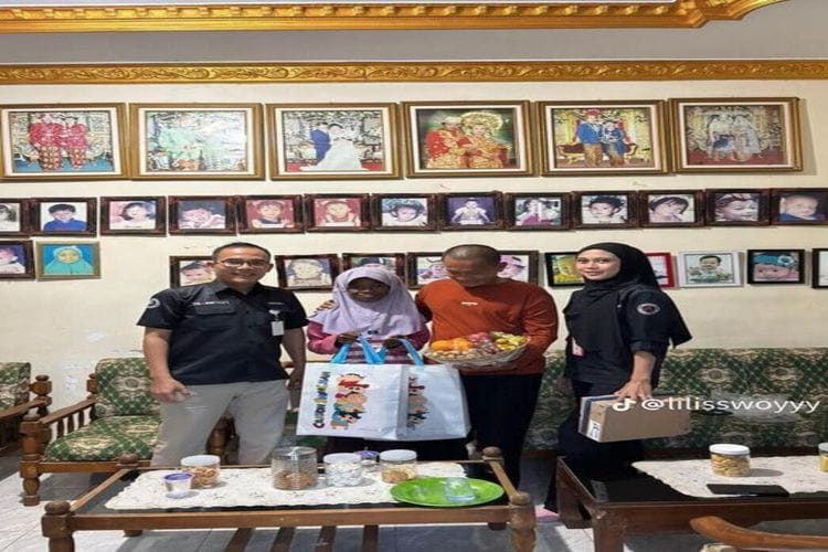 Komplain di Sosmed Viral, Pihak Transmart Carrefour Lampung Datangi Rumah Lilis untuk Meminta Maaf