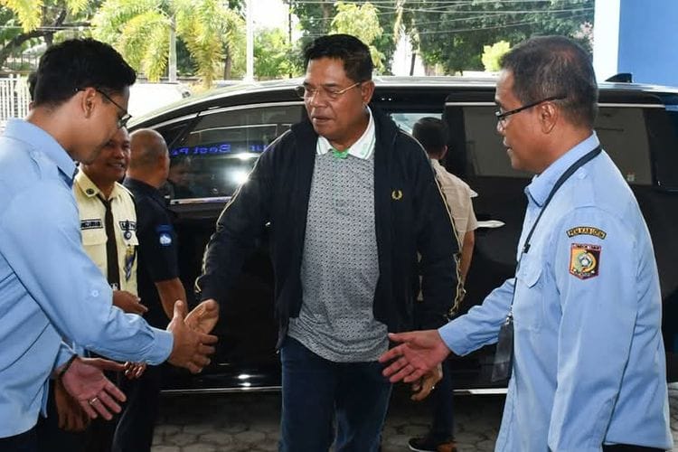 Punya Tanah 14 Hektar & Mobil Mewah, Haerul Warisin Jadi Bupati Terkaya di NTB 2025