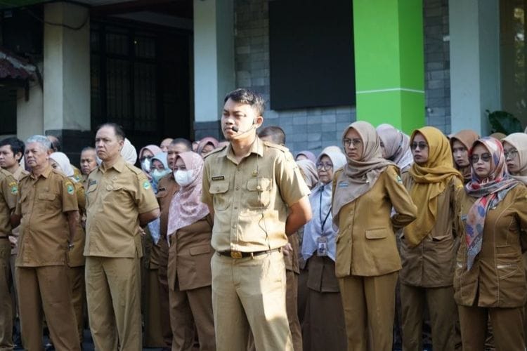 Permendikdasmen Terbaru Disahkan, Segini Gaji Guru PNS 2025 Terbaru