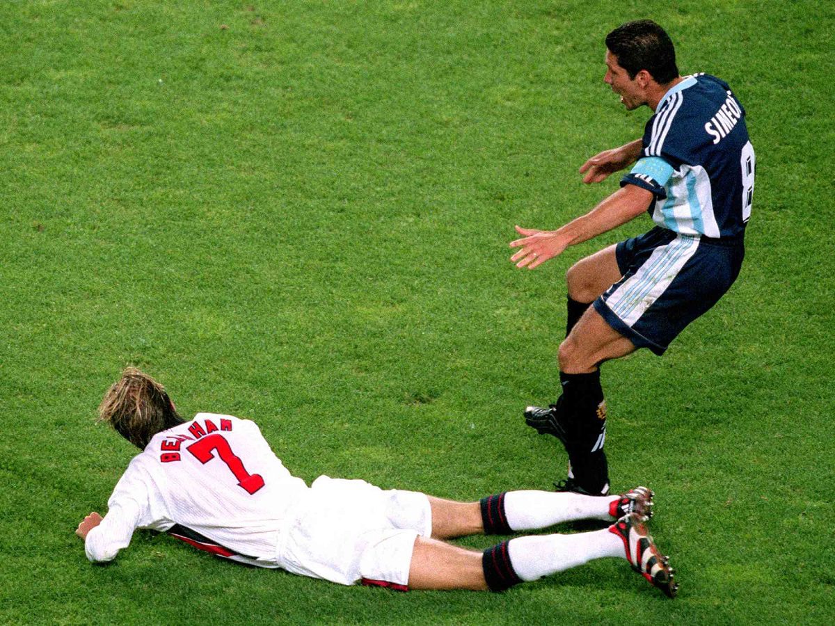 Kisah Dendam David Beckham dan Taktik Kotor di Laga Inggris vs Argentina yang Tak Terlupakan Sejarah