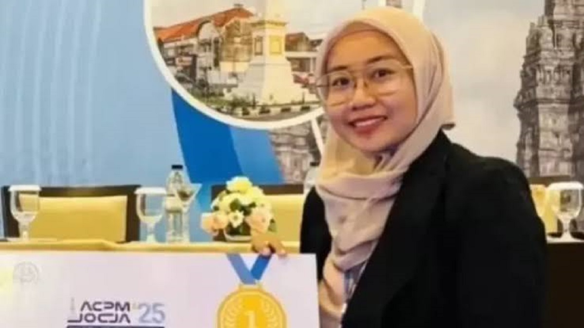 Miris! Jebolan LPDP Dokter Elda Putri Diduga Punya Praktik Fiktif Usai Hina Pasien BPJS